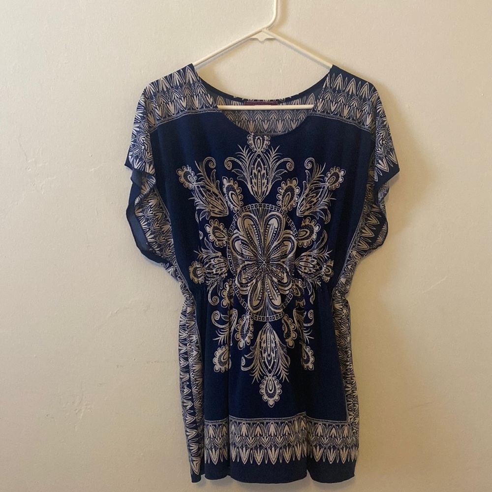 Long blue top